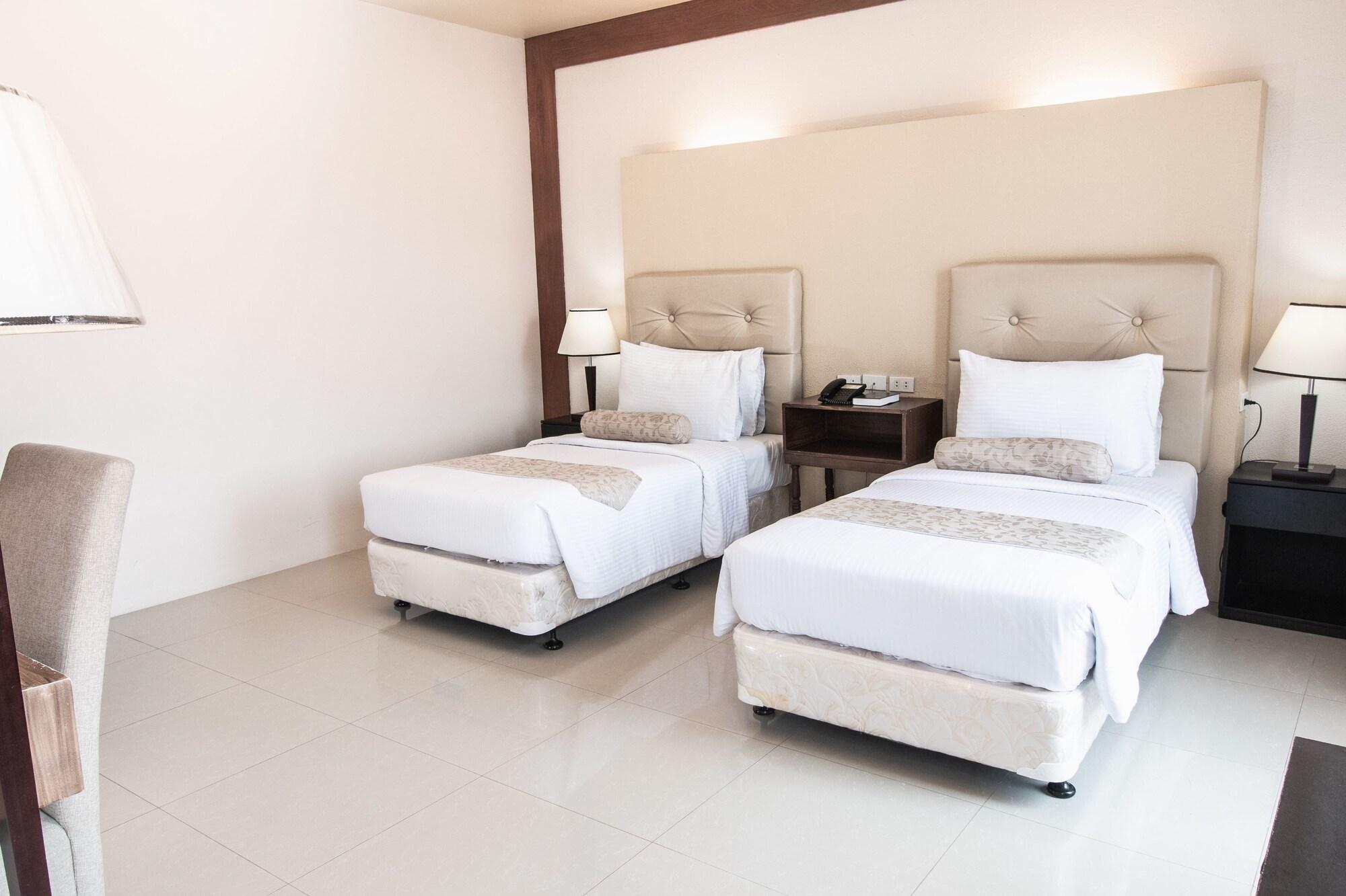 Hotel Dumaguete Dumaguete City Kültér fotó