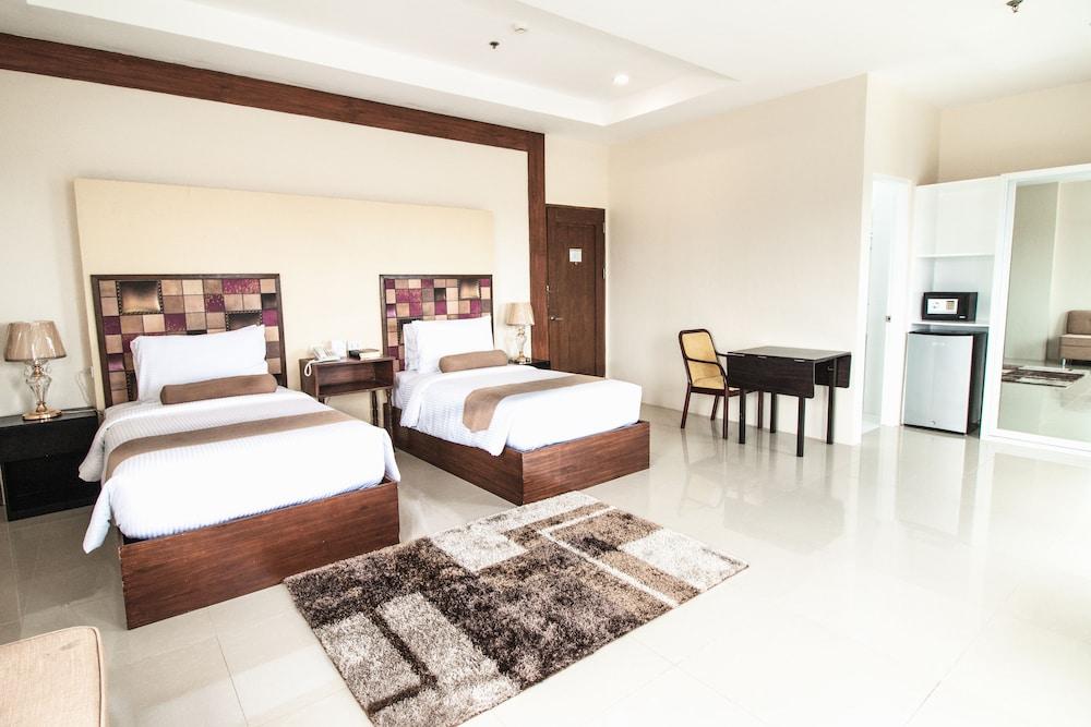 Hotel Dumaguete Dumaguete City Kültér fotó